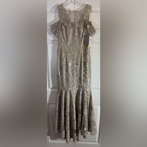JS Collections Silver High Low Gown with Flutter Sleeves Size 4 NWT